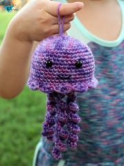 crochet jellyfish amigurumi