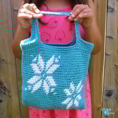 winter snowflake crochet bag