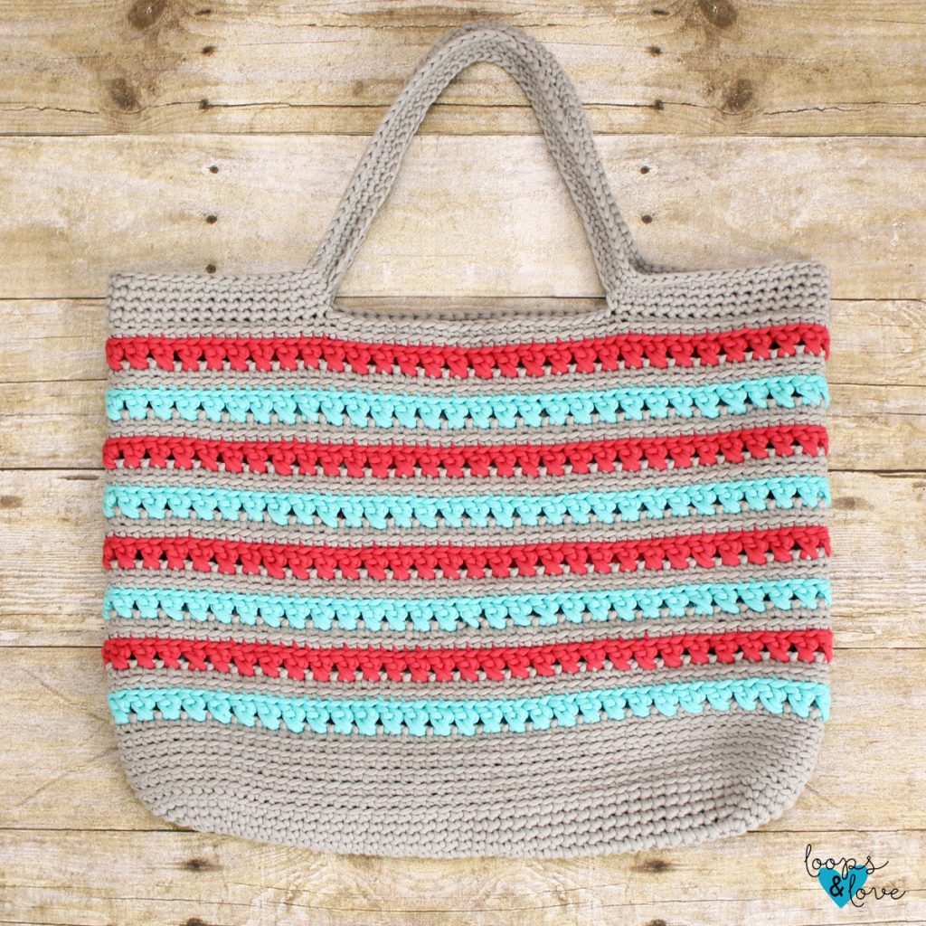 Beach Please Summer Tote - Free Crochet Pattern Loops & Love Crochet