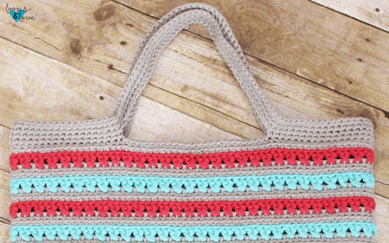 Beach Please Summer Tote - Free Crochet Pattern Loops & Love Crochet