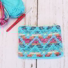 crochet zipper pouch in chevron stripes tapestry crochet