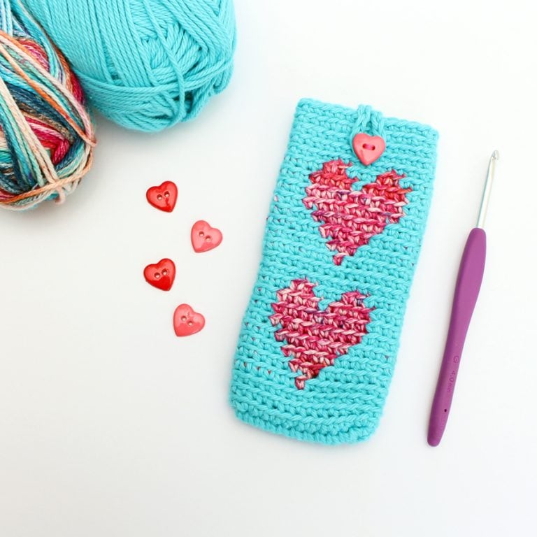 Easy Hearts Sunglasses Case