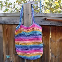 crochet tote bag in rainbow colors