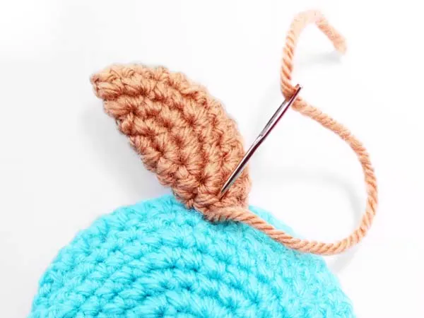 attaching flippers to crochet sea turtle