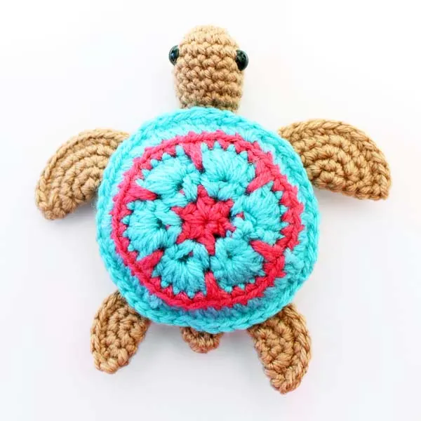 crochet sea turtle amigurumi