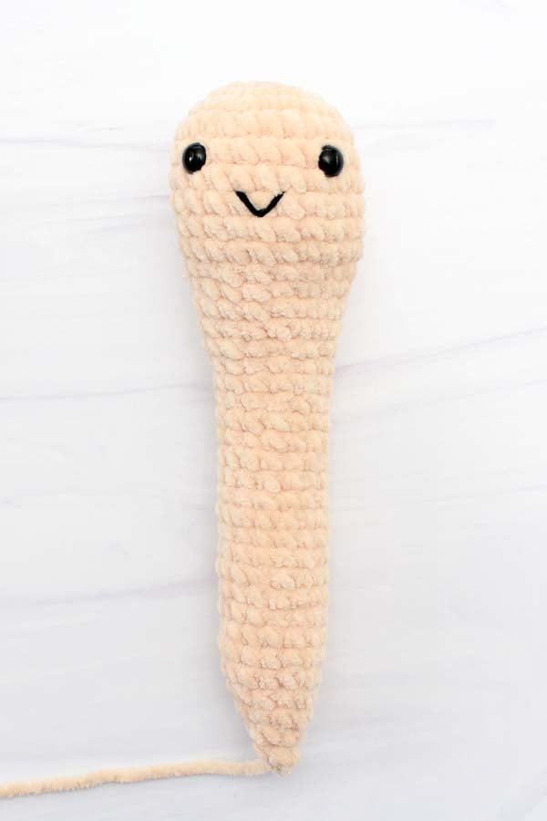 snail amigurumi body and head